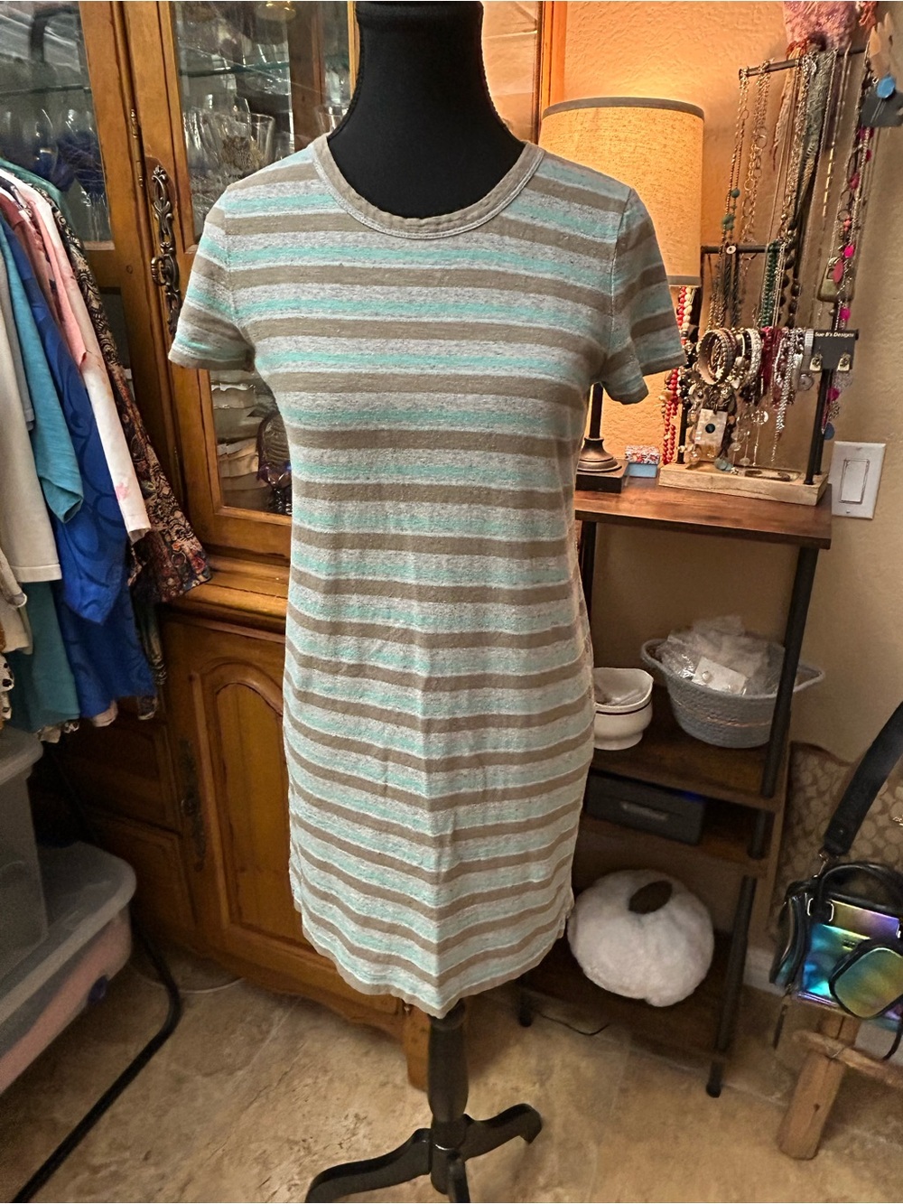 Lou & Grey XS t-shirt dress